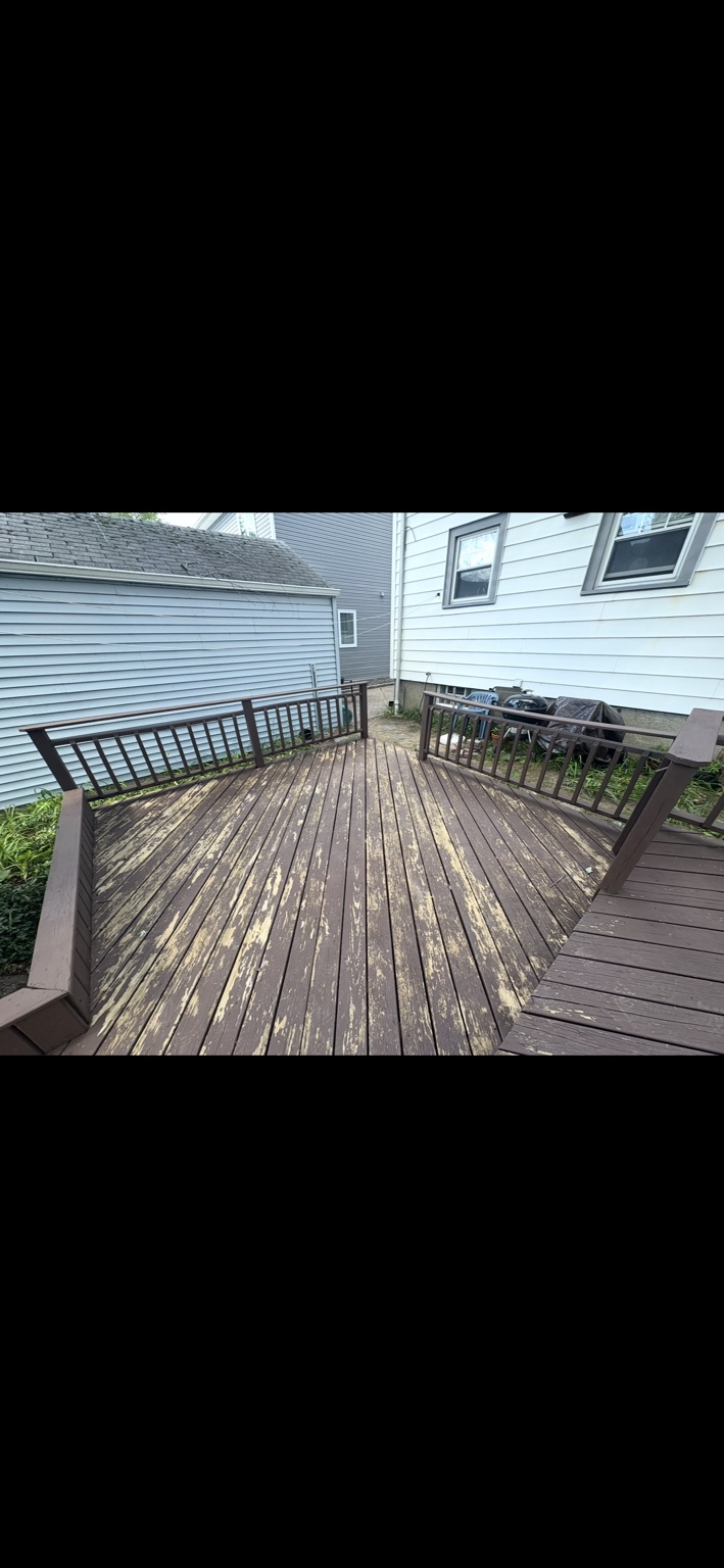 Weathered deck before refinishing